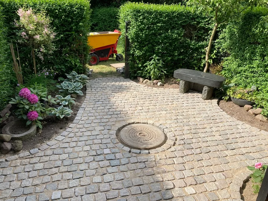 Chaussésten terrasse, Nordisk Blanding terrasse, Anlægsgartner Hillerød, Anlægsgartner Ulrik Schäfer
